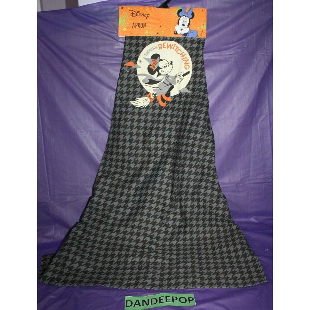 Disney Minnie Mouse Totally Bewitching Halloween Theme Apron